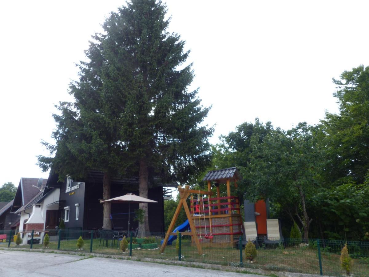 House Plitvice Villa พลิตวิชกา เยเซรา ภายนอก รูปภาพ