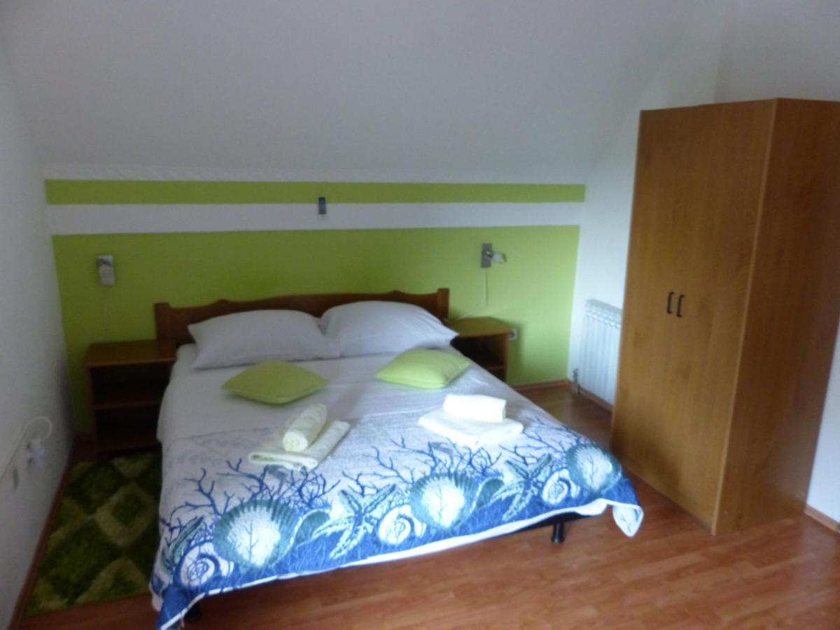 House Plitvice Villa พลิตวิชกา เยเซรา ภายนอก รูปภาพ